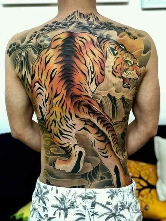 Tatouage Tigre Coloré 