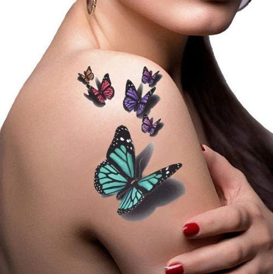 Tatouages Papillons Colorés 3 D Sur L’épaule