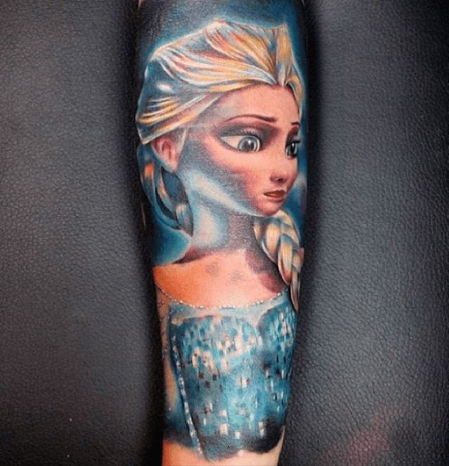 Tatouage Elsa Sur L'avant Bras 